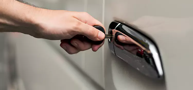 Why Choose Our Auto Locksmith Team in Chelsea, MA?
